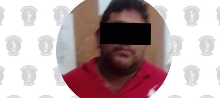 Detienen a sujeto por presunto robo a gasolineras en Villahermosa Detienen a sujeto por presunto robo a gasolineras en Villahermosa