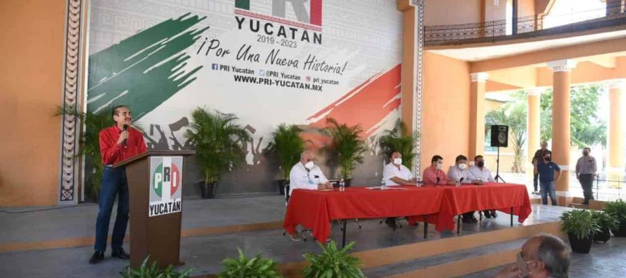Lo que más conviene es ir en alianza PRI, PAN y PRD: Pedro Gutiérrez al asumir como delegado del CEN en Yucatán  
