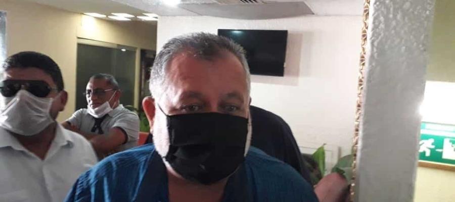 Reporta Tito Filigrana muerte de cerca de 500 reses por las inundaciones en Jonuta