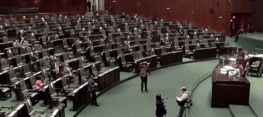 Legisladores buscan completar 24 años en la nómina del Congreso de la Unión Legisladores buscan completar 24 años en la nómina del Congreso de la Unión