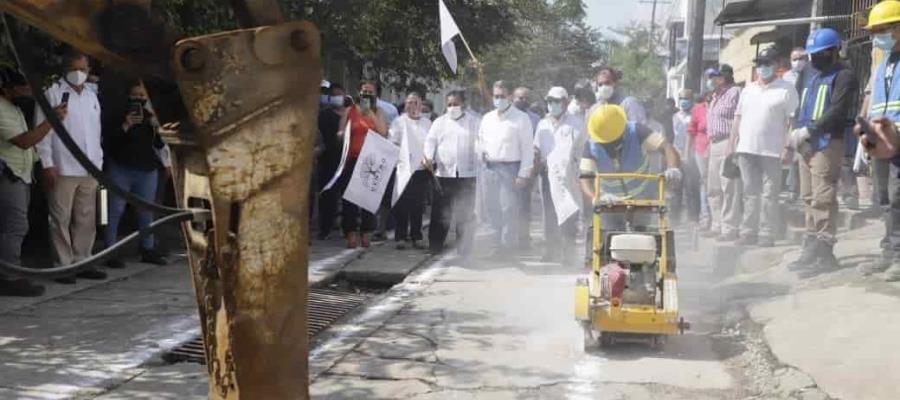 Inicia Ayuntamiento de Centro construcción de red de alcantarillado sanitario y pluvial en Indeco Inicia Ayuntamiento de Centro construcción de red de alcantarillado sanitario y pluvial en Indeco