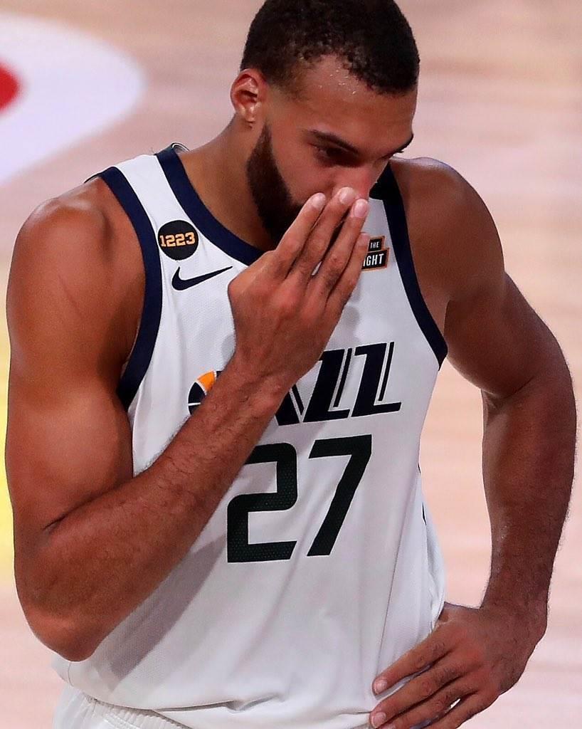 Rudy Gobert firma por cinco años con los Utah Jazz; ganará 205 mdd