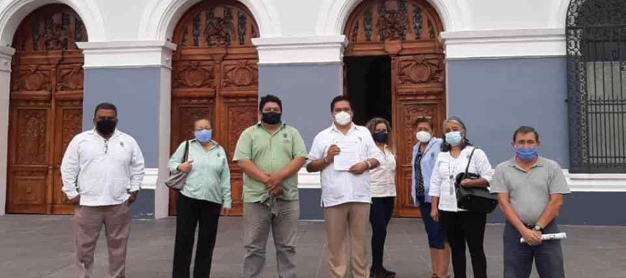 Solicitan 217 docentes de la UJAT apoyo del gobernador para que les regresen descuento de ISR