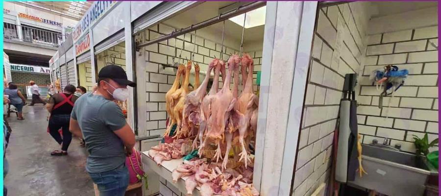Reportan tablajeros bajas ventas en cierre de año en el mercado Pino Suárez Reportan tablajeros bajas ventas en cierre de año en el mercado Pino Suárez