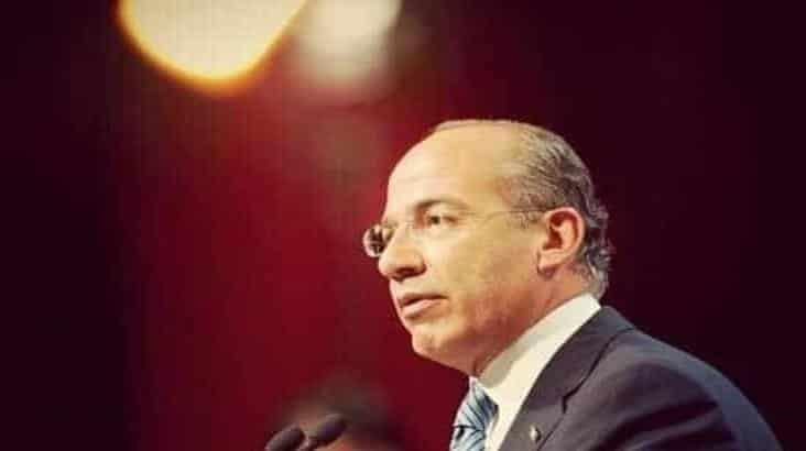 Felicita Felipe Calderón a sus seguidores de Twitter por Navidad Felicita Felipe Calderón a sus seguidores de Twitter por Navidad