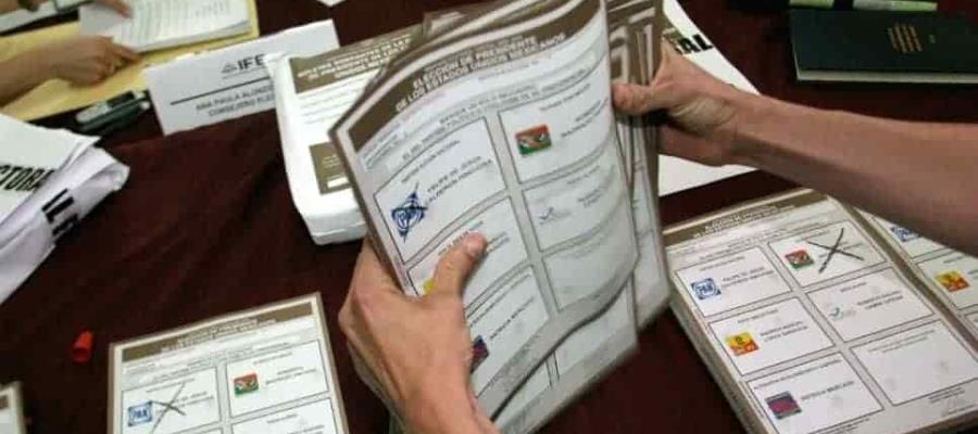 Concreta PRD alianza total con PAN y PRI en 10 de los 15 estados donde se renovarán gubernaturas Concreta PRD alianza total con PAN y PRI en 10 de los 15 estados donde se renovarán gubernaturas