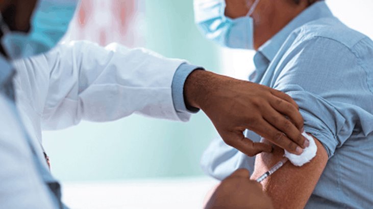 Prueban en Reino Unido fármaco de “inmunidad instantánea” contra el COVID-19 