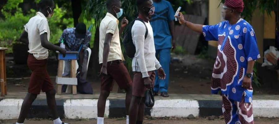 Detectan nueva cepa de Covid-19 en Nigeria; expertos dicen es ‘distinta’ a las de Reino Unido y Sudáfrica