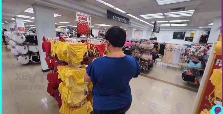 “Buscan” Villahermosinos lencería para recibir año nuevo