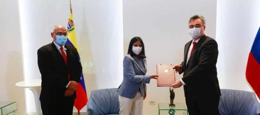 Venezuela firma contrato con Rusia para adquirir la vacuna Sputnik-V