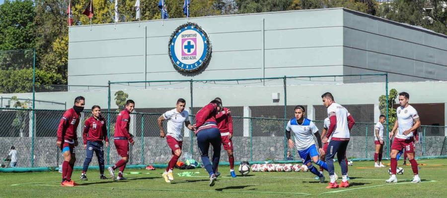 Alfonso Sosa y Juan Reynoso “suenan” para Cruz Azul