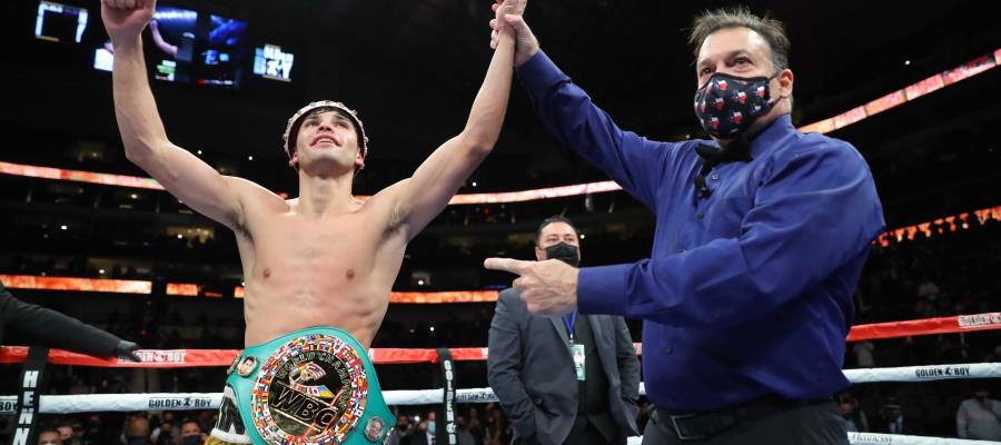 Ryan García se corona campeón del mundo en peso ligero Ryan García se corona campeón del mundo en peso ligero