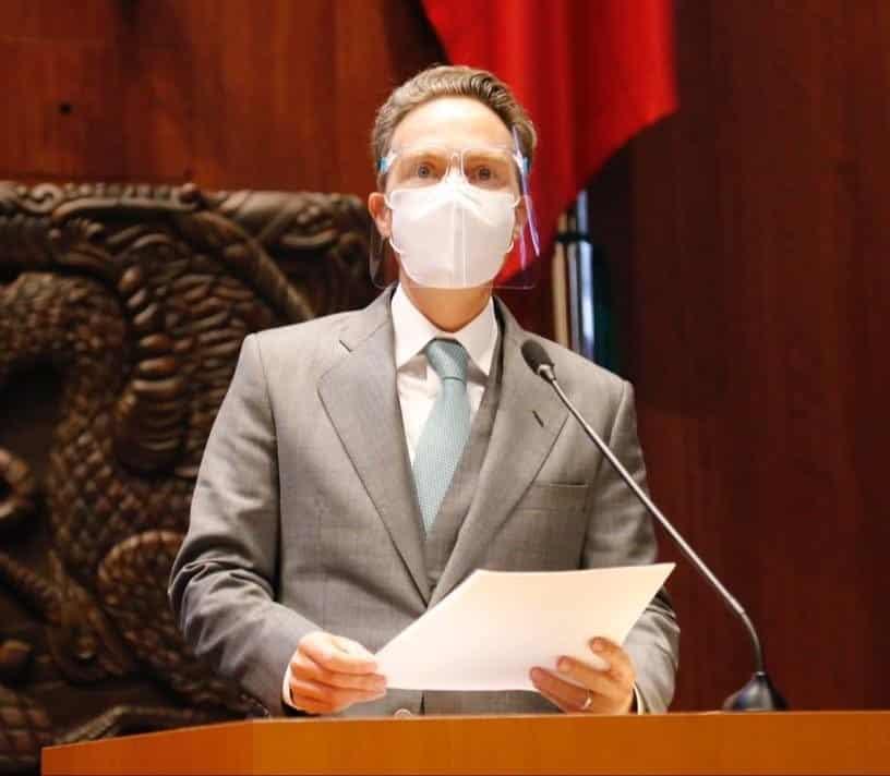 Manuel Velasco Coello da positivo a Covid-19