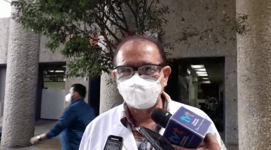 Hospital Juan Graham trabaja en el esquema de vacunación para el personal de área Covid
