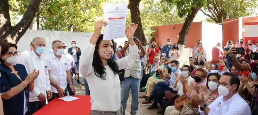 Designa PRI a Mely Romero Celis como candidata a la gubernatura de Colima