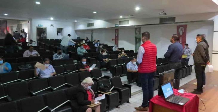 Presentan examen más de 70 priistas tabasqueños que buscan ser candidatos en la elección