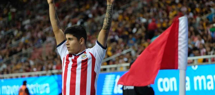 Presume ‘Chofis’ López que hizo más que sus compañeros en Chivas Presume ‘Chofis’ López que hizo más que sus compañeros en Chivas