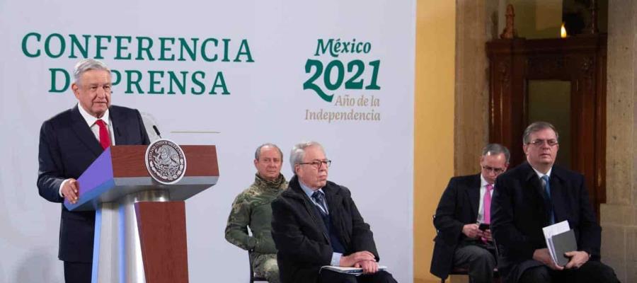 “No vamos a fomentar la antidemocracia, como lo han hecho ellos durante siglos”, le dice AMLO al INE