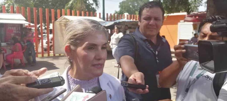 Vacunación a directora del hospital del niño no es irregularidad, excusa titular de salud