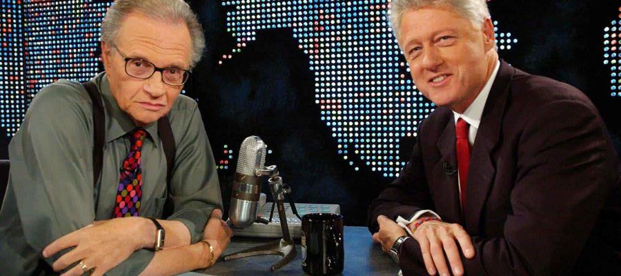 Fallece por COVID-19 el famoso presentador de televisión, Larry King