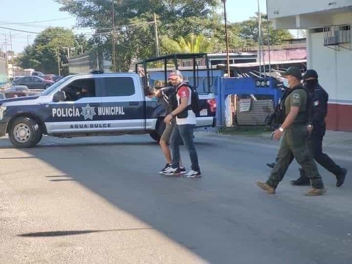 Detienen a dos tabasqueños en Veracruz; los acusan de ejecutar a cuatro en Agua Dulce