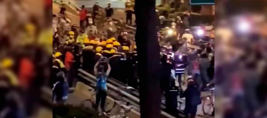 Separan a 11 policías de la CDMX tras enfrentamiento con ciclistas 