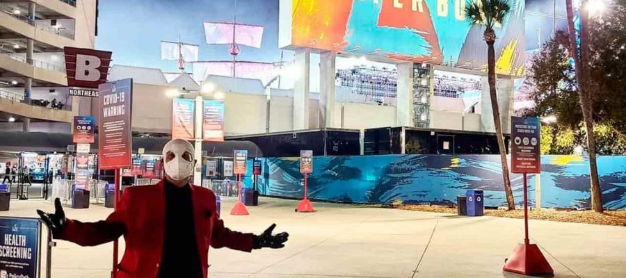 Super Bowl con toque mexicano... él es Mike Bautista, el bailarín que estuvo con The Weeknd Super Bowl con toque mexicano... él es Mike Bautista, el bailarín que estuvo con The Weeknd