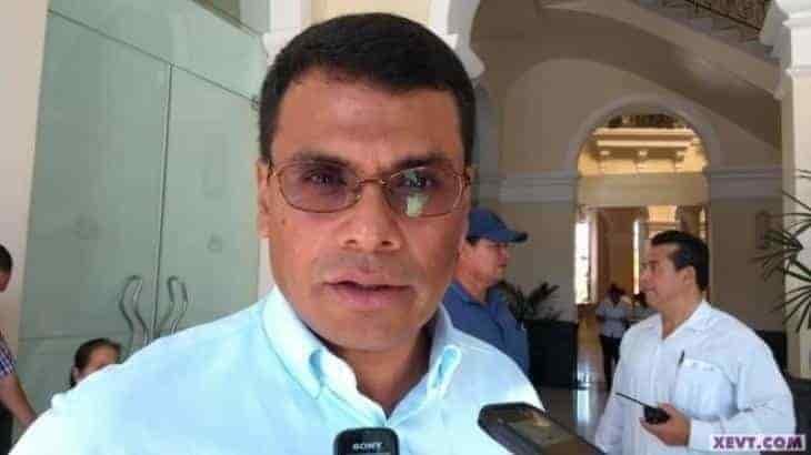 Considera Jesús Selván que se debe analizar primero propuesta para reducir pluris en Tabasco