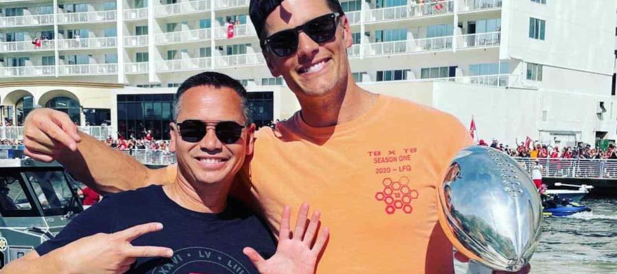 Exigen a Tom Brady disculparse por ‘despreciar’ el trofeo Vince Lombardi