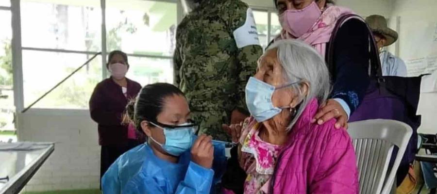 Mujer de 120 años sobreviviente a 6 epidemias y 3 pandemias, recibe vacuna anticovid en México Mujer de 120 años sobreviviente a 6 epidemias y 3 pandemias, recibe vacuna anticovid en México