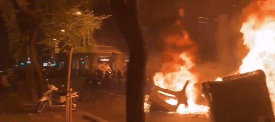 Cumple Cataluña dos días de protesta tras detención del rapero Pablo Hasél Cumple Cataluña dos días de protesta tras detención del rapero Pablo Hasél