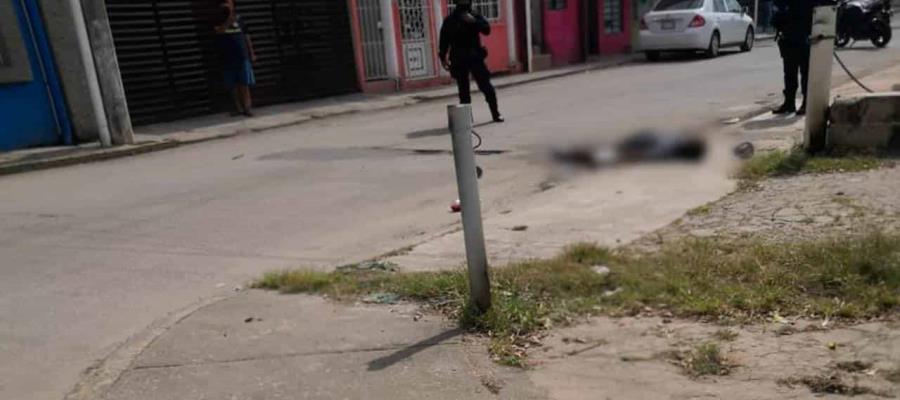 Ejecutan a balazos a masculino en Villa Las Flores