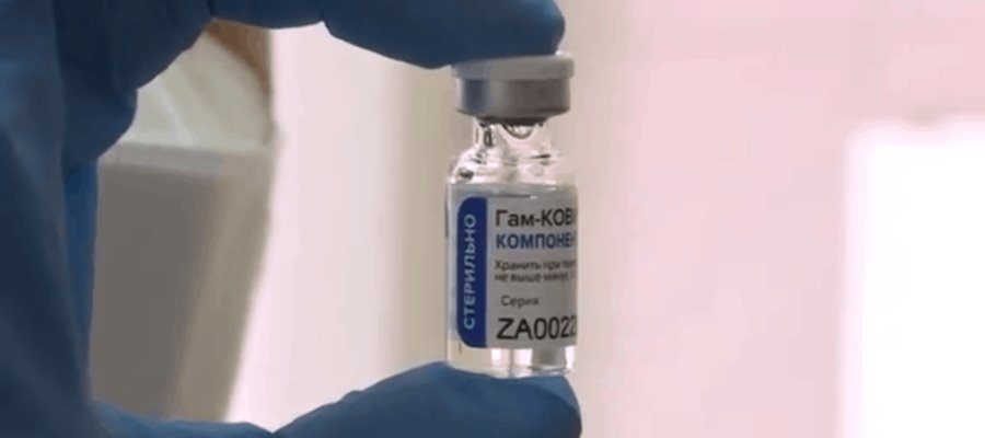 Primeras dosis de la vacuna Sputnik V llegarán a México este fin de semana: Ebrard  