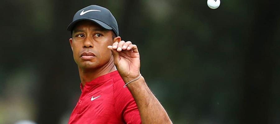 Colocan tornillos y clavos a Tiger Woods tras accidente
