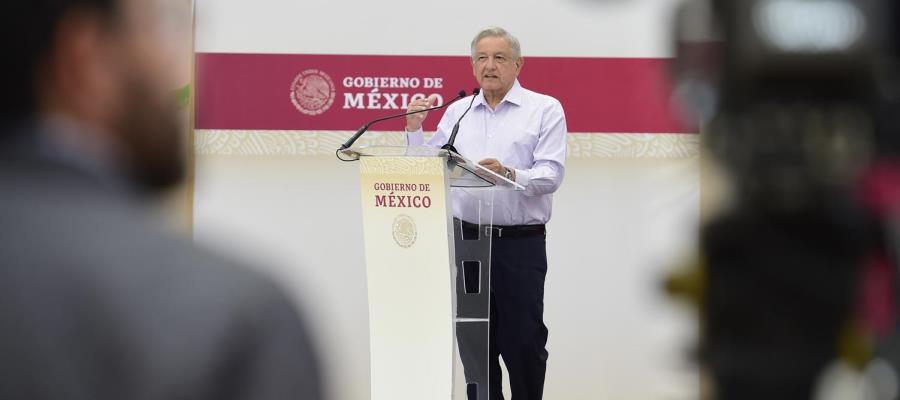 “Urge que los niños vayan a la escuela” dice Andrés Manuel