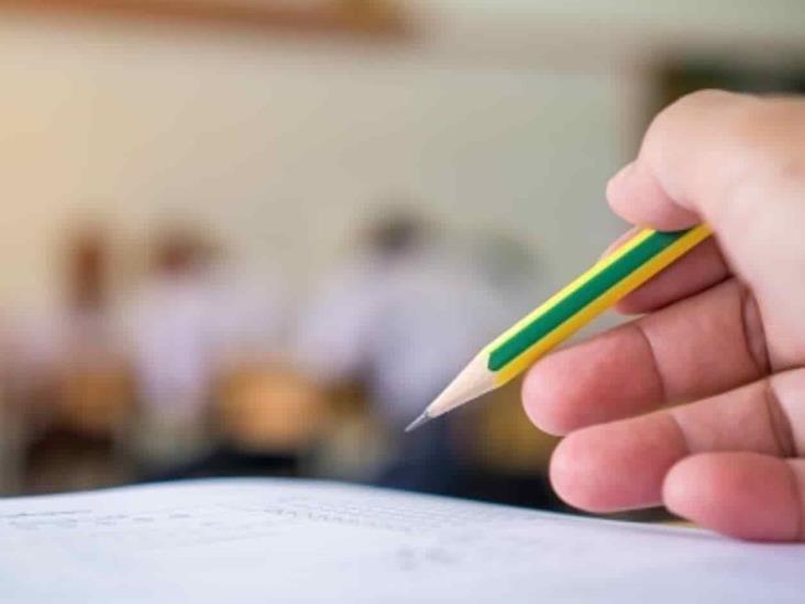 Finalizan vacaciones y el martes reinician clases en línea 25 millones de alumnos Finalizan vacaciones y el martes reinician clases en línea 25 millones de alumnos