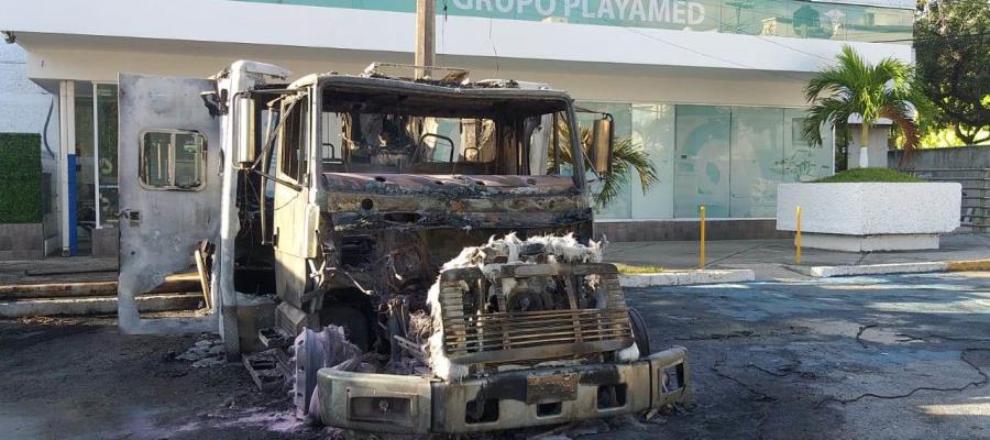 Queman ambulancia de hospital en Cancún