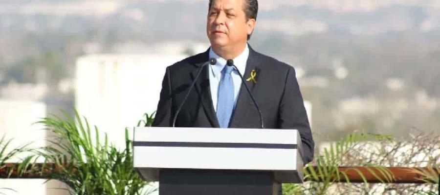 Urgen gobernadores federalistas a la SCJN pronunciarse sobre el desafuero de Cabeza de Vaca Urgen gobernadores federalistas a la SCJN pronunciarse sobre el desafuero de Cabeza de Vaca