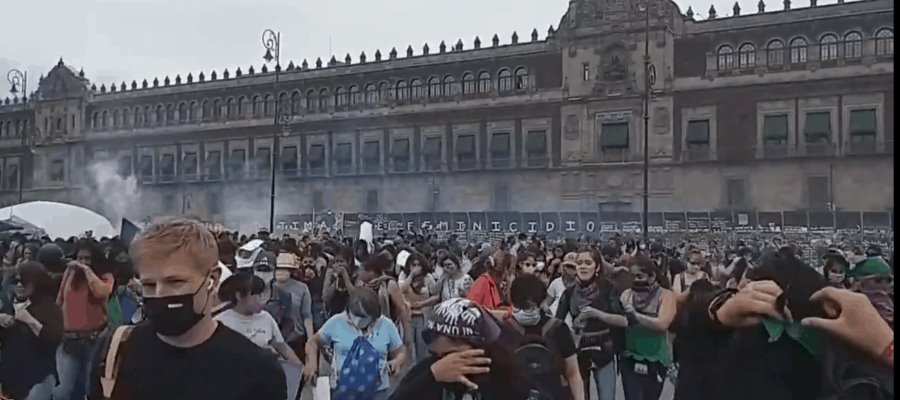 Marchan feministas en la CDMX, exigen justicia para las víctimas de feminicidio