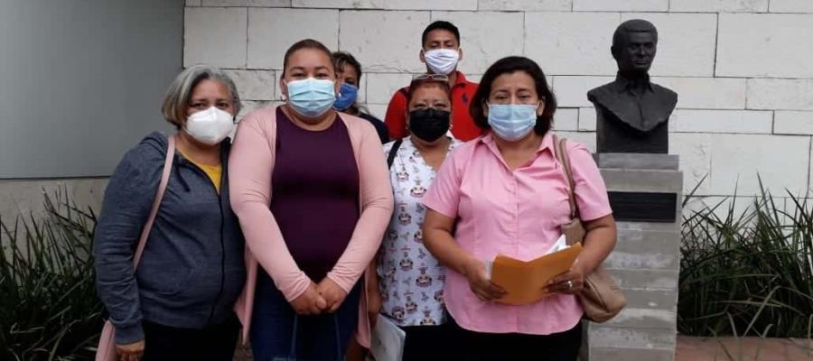 Exigen padres de familia a Universidad intercultural de Centla comprobar validez de carrera de enfermería que imparte