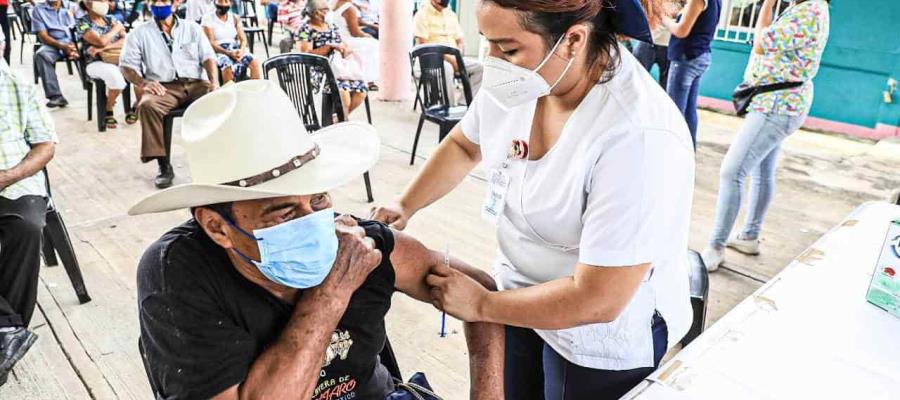 Suspenden vacunación a adultos mayores en Centro del 14 al 16 de marzo: Salud