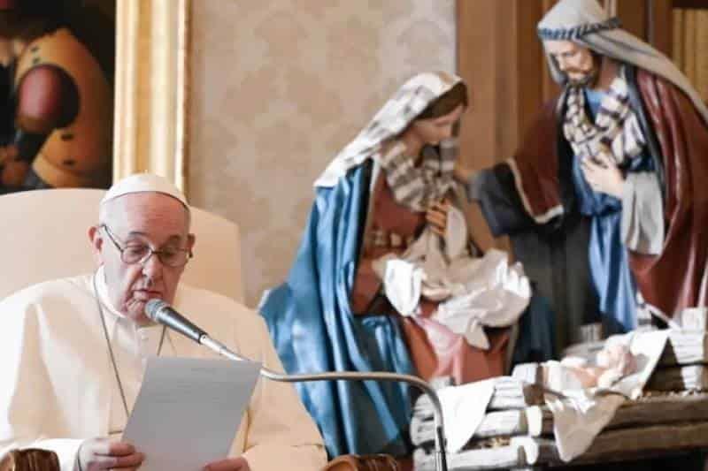 Invita el Papa Francisco a poner a la familia en el centro, ante la apertura del Año de la Familia el próximo 19 de marzo Invita el Papa Francisco a poner a la familia en el centro, ante la apertura del Año de la Familia el próximo 19 de marzo