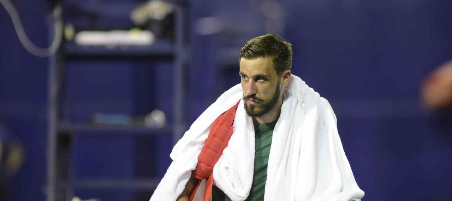 Eliminan a tenista bosnio por insultar a juez en el Abierto de Acapulco Eliminan a tenista bosnio por insultar a juez en el Abierto de Acapulco