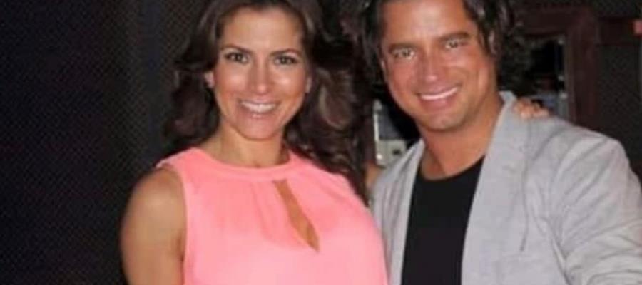 Chacho Gaytán cocina algo nuevo para Sentidos Opuestos junto a Alessandra Rosaldo Chacho Gaytán cocina algo nuevo para Sentidos Opuestos junto a Alessandra Rosaldo