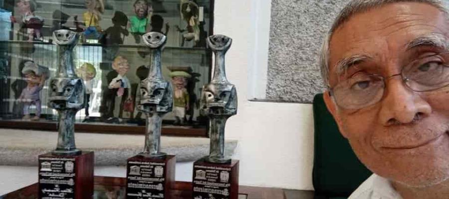 Recibe Héctor Fernández ‘Chocolate’, la presea ‘Celestino Gorostiza’ Recibe Héctor Fernández ‘Chocolate’, la presea ‘Celestino Gorostiza’