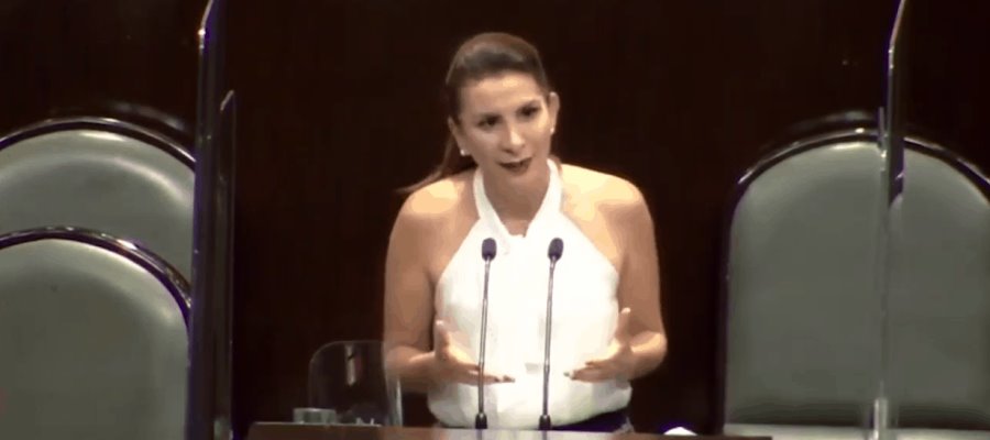 Presenta Soraya Pérez exhorto para que Salud garantice la aplicación de las vacunas contra el Covid a embarazadas