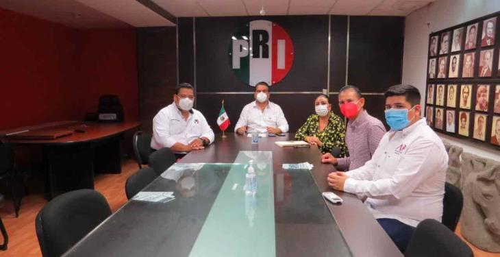 Entrega PRI-Tabasco constancias a candidatos a diputados locales Entrega PRI-Tabasco constancias a candidatos a diputados locales