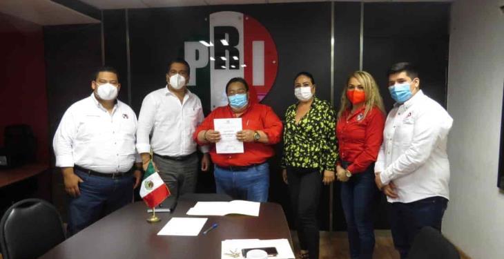 Entrega PRI-Tabasco constancias a candidatos a diputados locales Entrega PRI-Tabasco constancias a candidatos a diputados locales