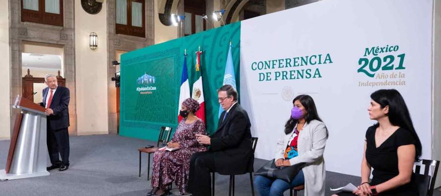 Llama AMLO a gobernadores salientes a evitar entregar notarías a sus amigos