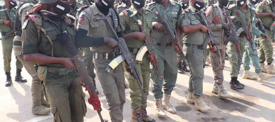 Se escapan mil 800 presos de cárcel en Nigeria… tras ataque armado Se escapan mil 800 presos de cárcel en Nigeria… tras ataque armado